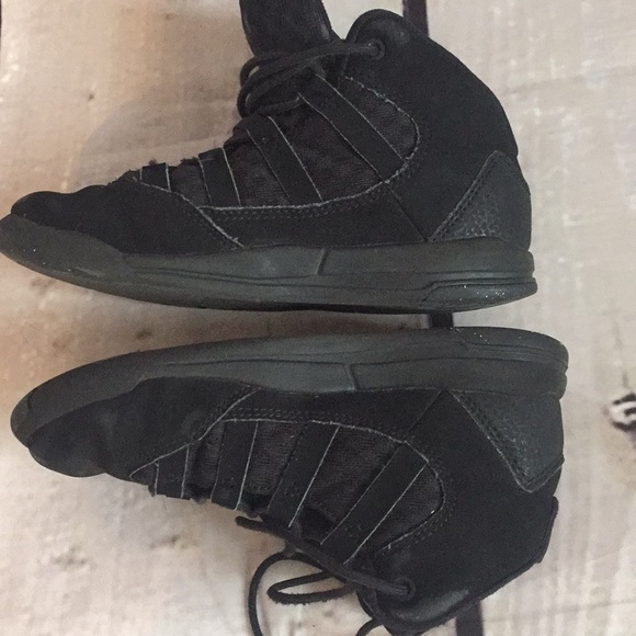 Jordan kids size 12 - Picture 14 of 16